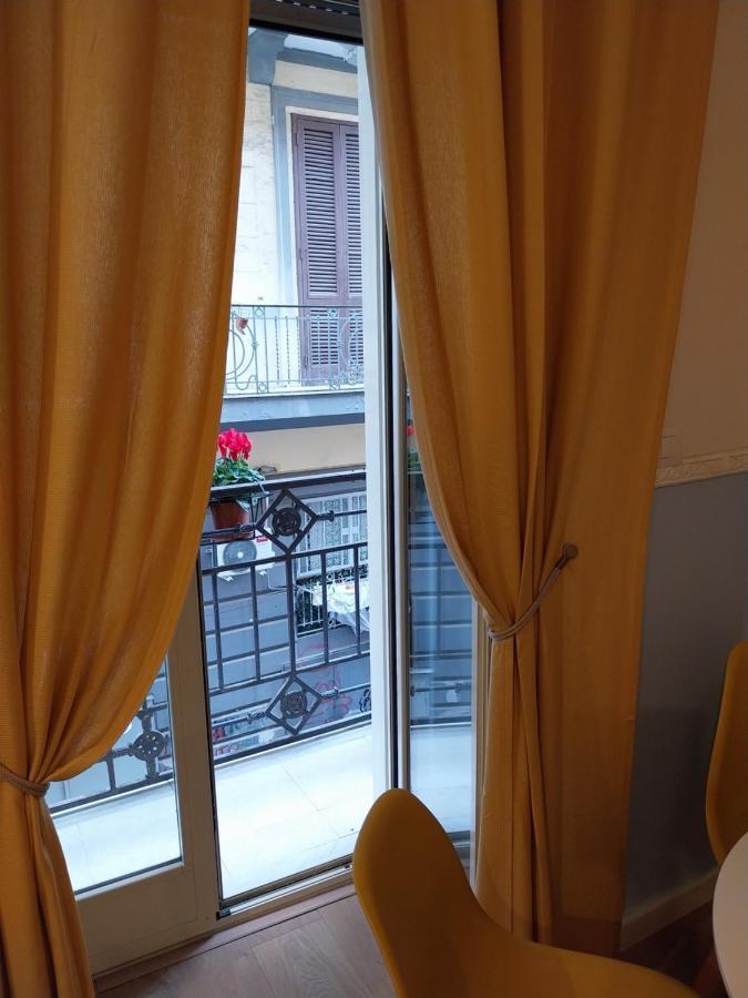Apartamento Fra&fra's Nel Cuore Del Centro Storico Di Nápoles